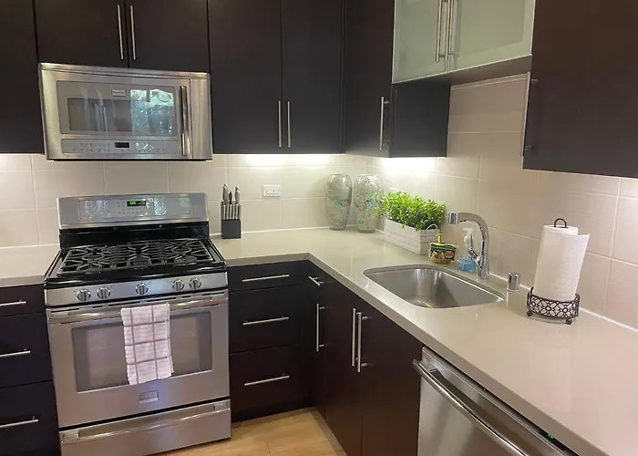 Super-Cute 2/2 Apartment In Santa Monica With Free Parking